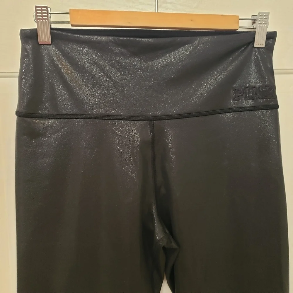 Pink by Victoria's secret Ultimate size Large